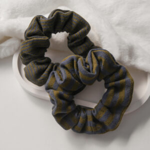 Musselin Scrunchie – Streifen Khaki